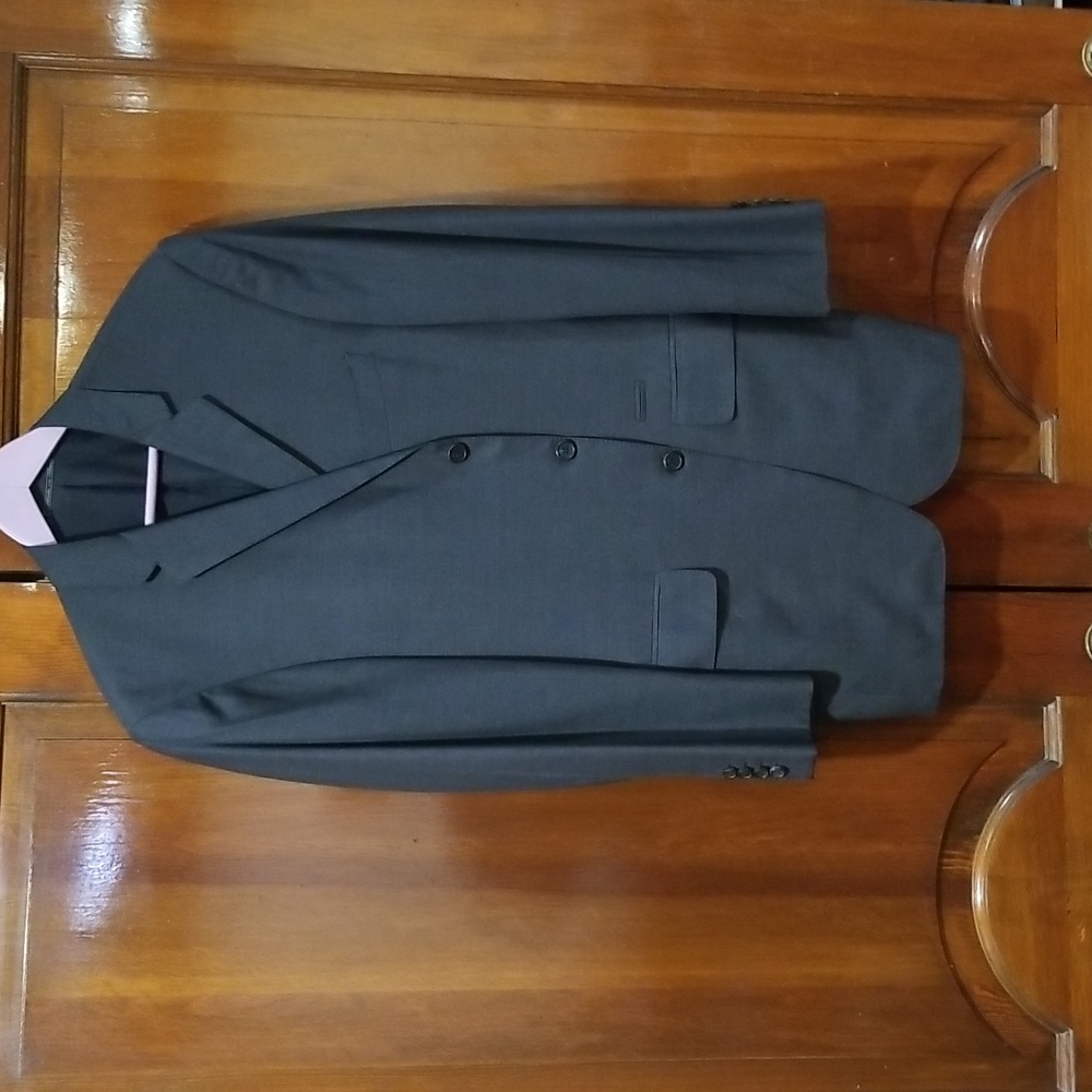 Authentic  YvesSaintLaurent men suit size Italian54R, US 42R Made in Italy.